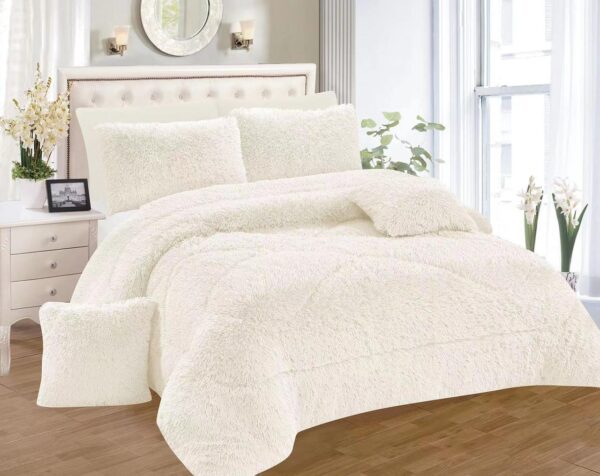 Generic 6pc Luxury Design Velvet Plush Fluffy Duvet Set-Warm Woolen Duvet FULL Set-6*7 - Image 3