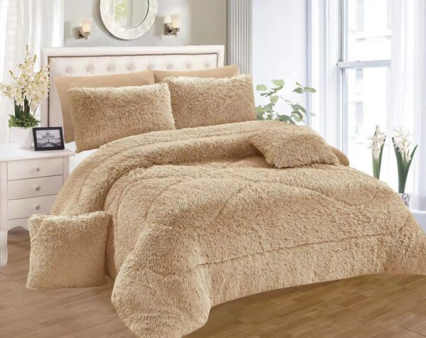 Generic 6pc Luxury Design Velvet Plush Fluffy Duvet Set-Warm Woolen Duvet FULL Set-6*7 - Image 9