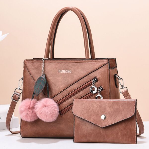 WOMEN TWO-PIECE SET TASSEL HANDBAG CROSSBODY BAG - Image 4
