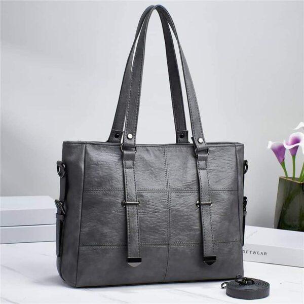 Luxury and Premium Large size TOTE Handbag/Shoulder bag - Image 4