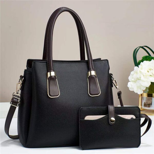 MINIMALIST QUILTED TOTE BAG WITH AN ID PURSE - Image 2