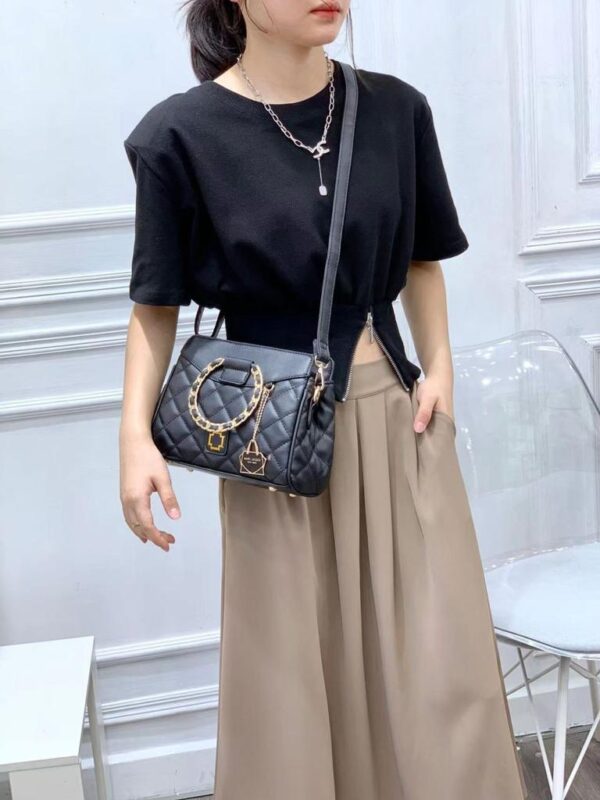 Mini Fashion Women Shoulder bag with a Strap. - Image 4