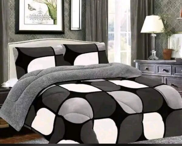 Mink Solid Woolen Flowered Blankets (5*6) - Image 2
