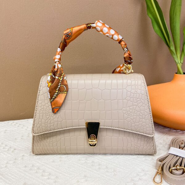 Letter Graphic Metal Handle Bag - Image 5