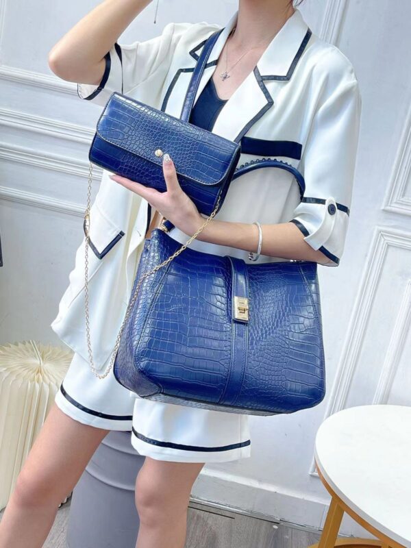 Crocodile Embossed Letter Decor Artificial Patent Leather Bag (Medium Size)