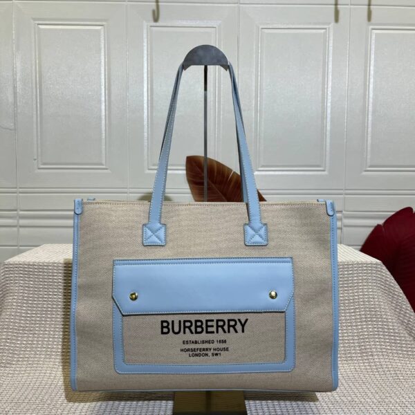 Classic Big size, Versatile Luxury Burberry's Essential Canvas Tote - Image 4