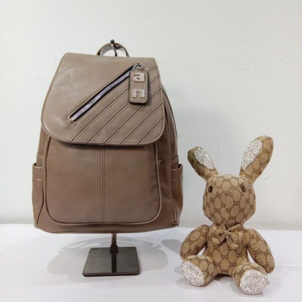 Modern Classic Luxurious PU Leather Backpack - Image 5