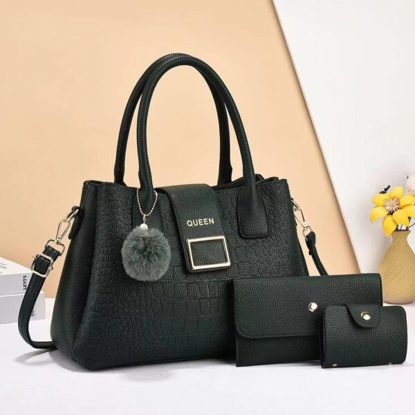 The Royal Collection: Modern Classic 3-1 ladies handbags - Image 4