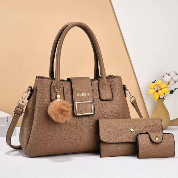 The Royal Collection: Modern Classic 3-1 ladies handbags - Image 2
