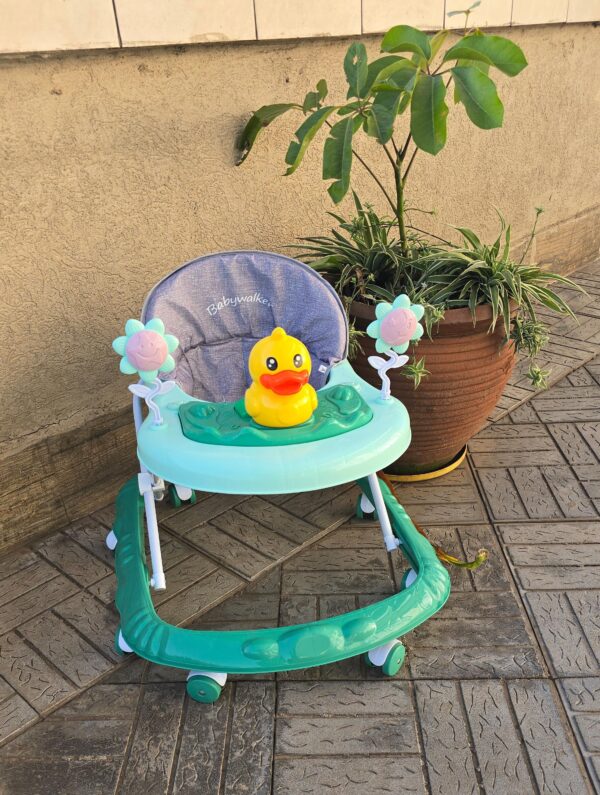 Easy Safe and fun baby walker - Image 2